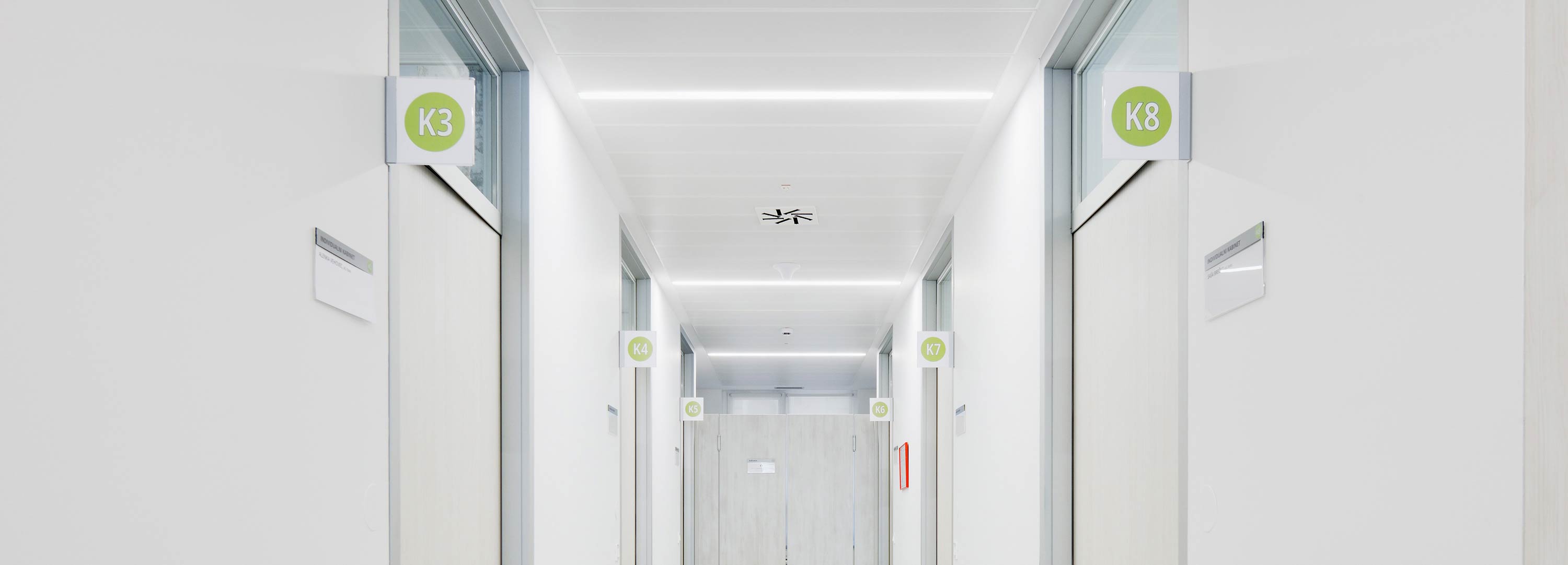 Knauf Armstrong Metal Clip-In health centre