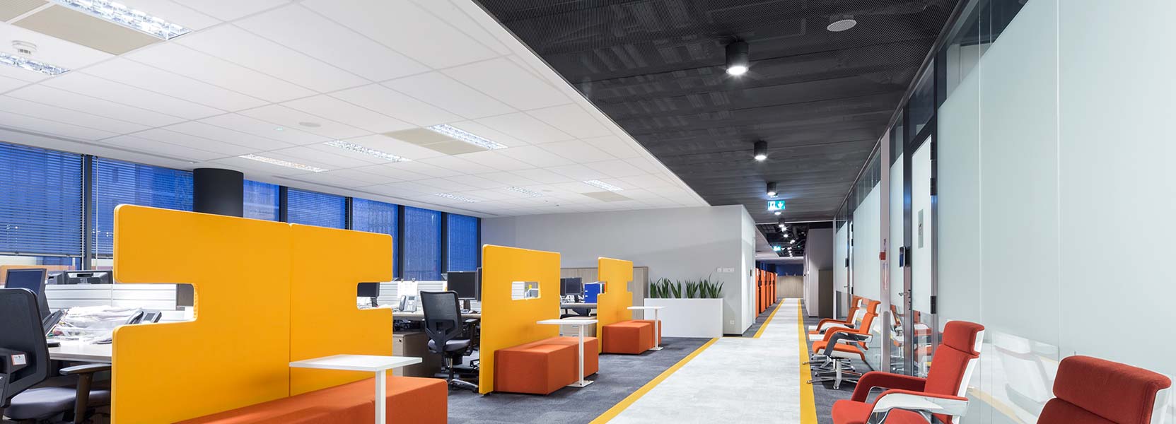 Knauf Armstrong Mesh Lay In Office Interior